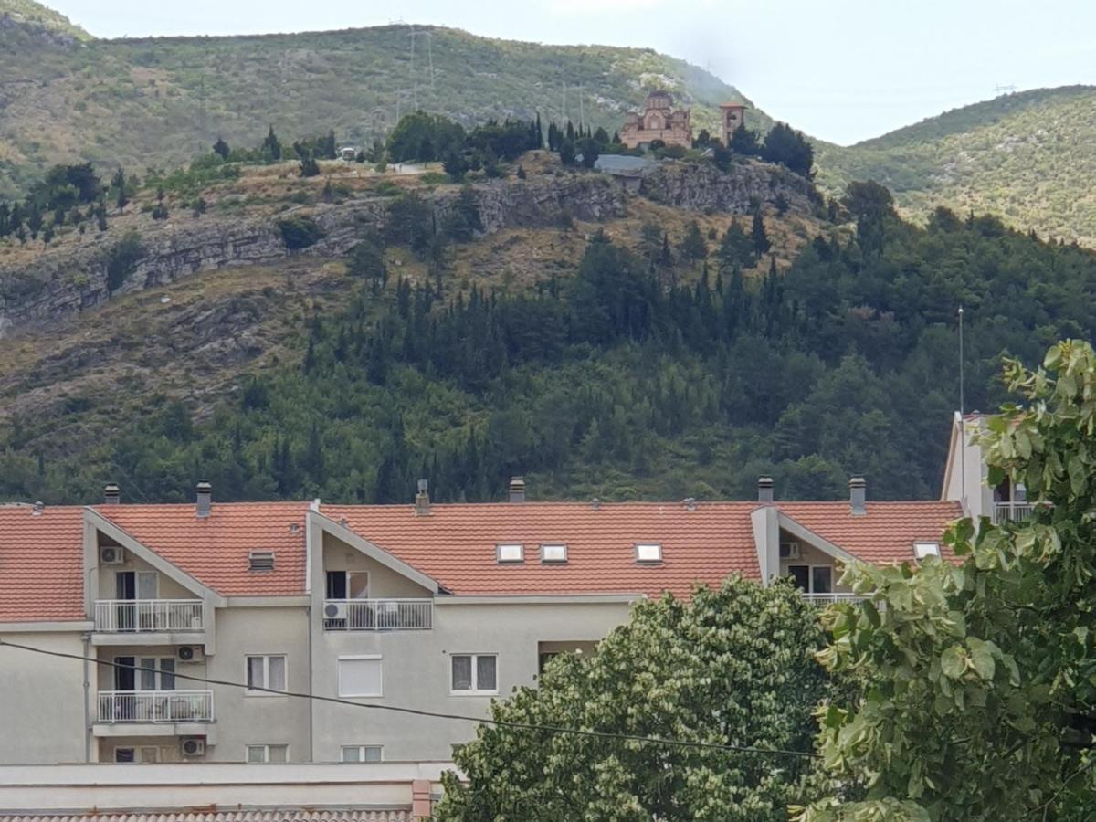 Mango Apartments Требинє Екстер'єр фото