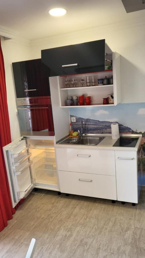Mango Apartments Требинє Екстер'єр фото