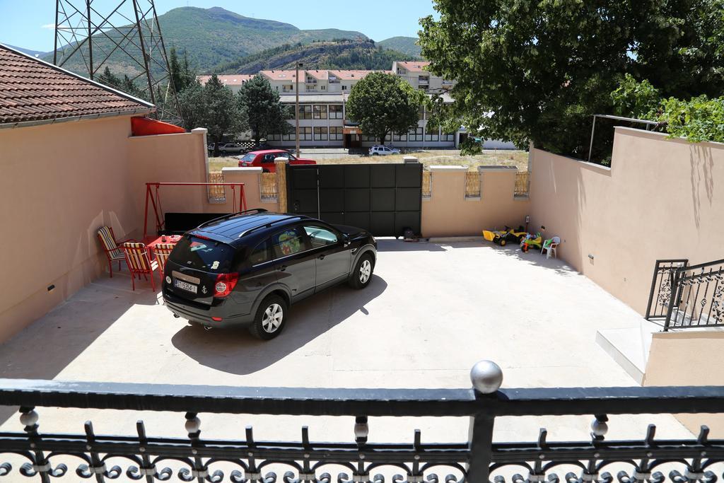 Mango Apartments Требинє Екстер'єр фото